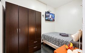 Room 5 Star Miraflores